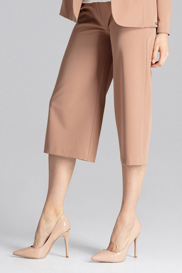 Women trousers model 129787